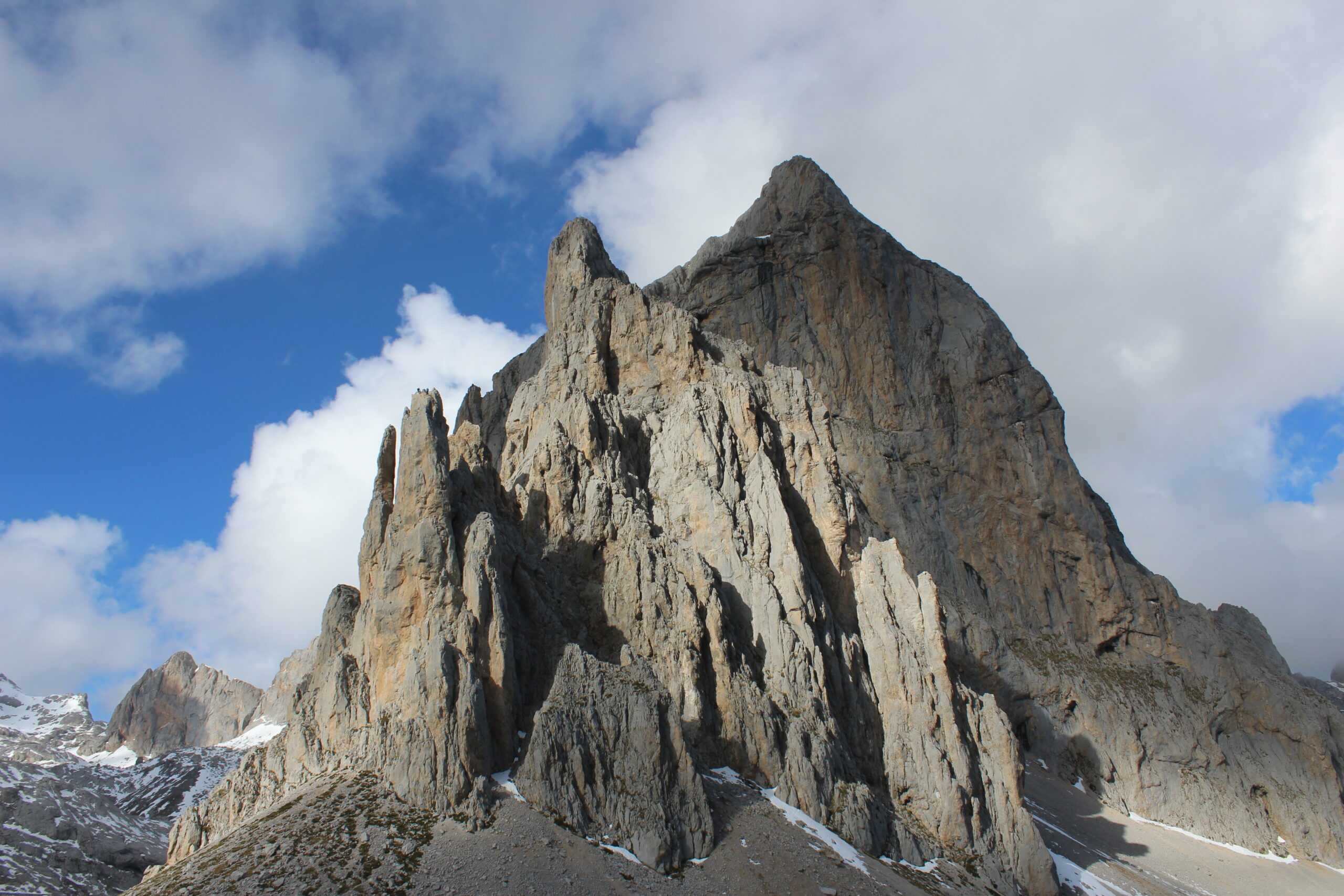 Aguja Ostaicoechea Picos de Europa