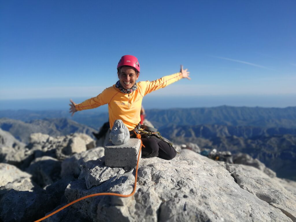 Climbing Naranjo de Bulnes