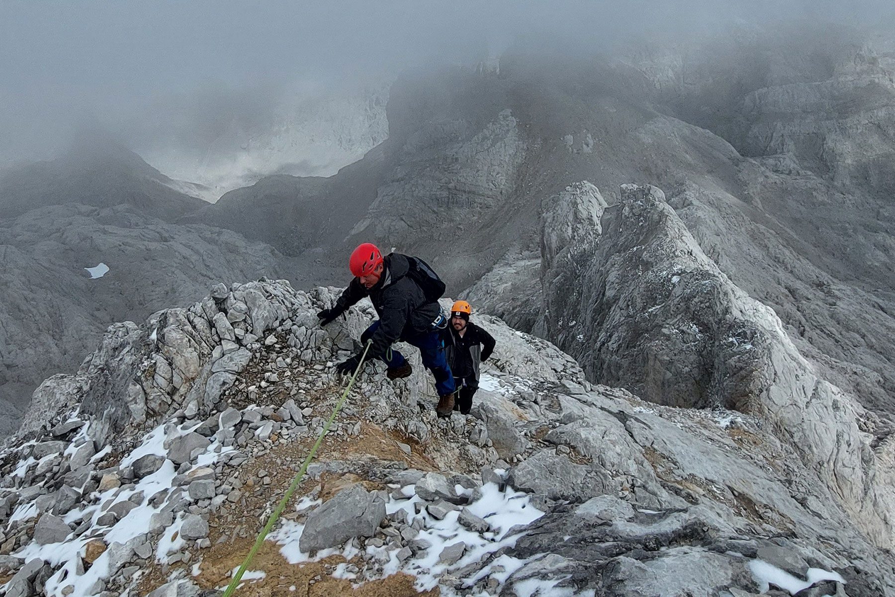 technical ascent of Torre Blanca (2619mts)