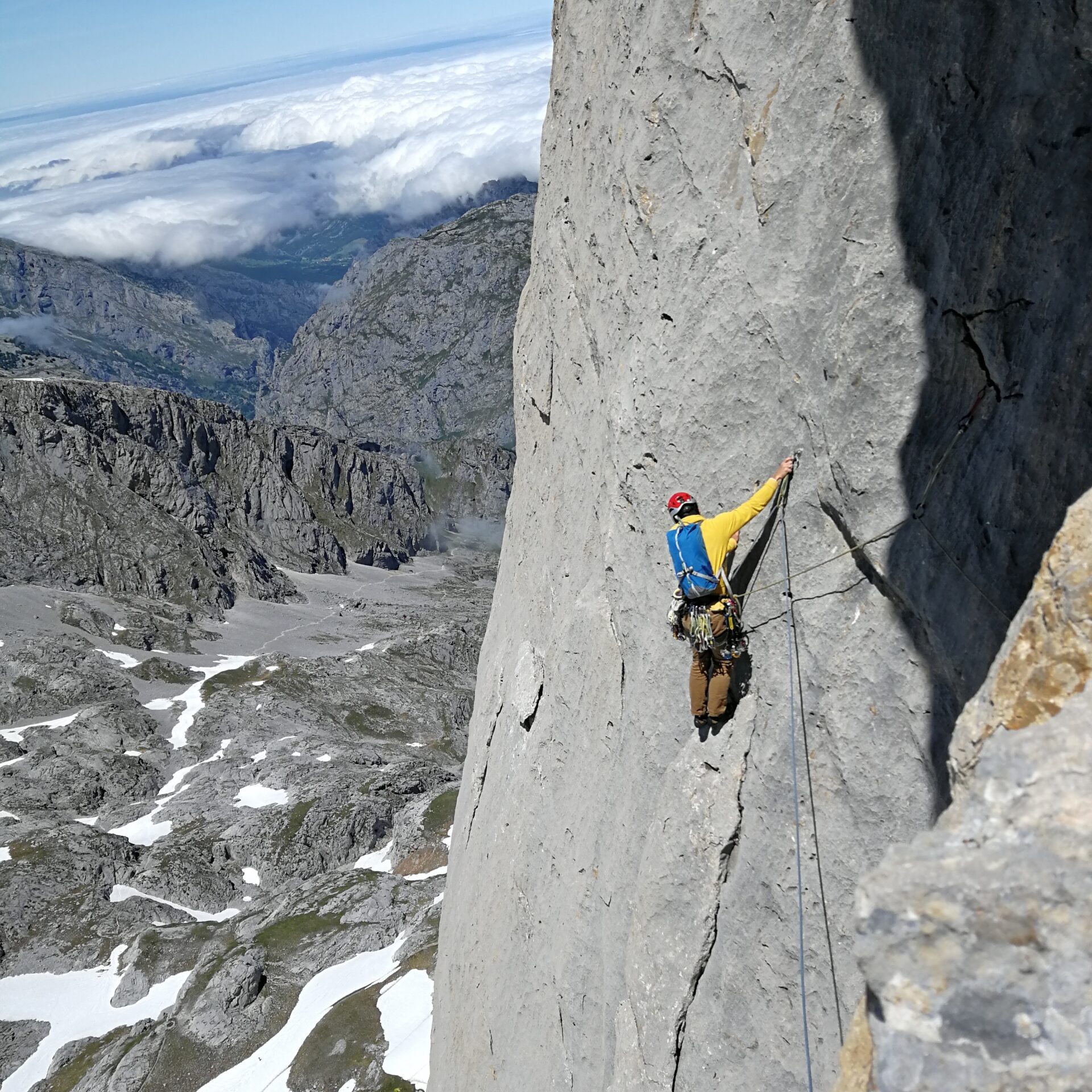 Escalar Naranjo de Bulnes