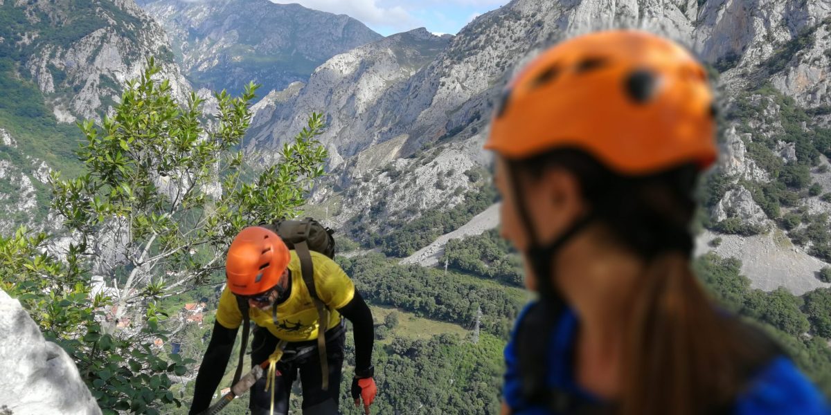 ferrata la Hermida vias ferrata potes picos de europa
