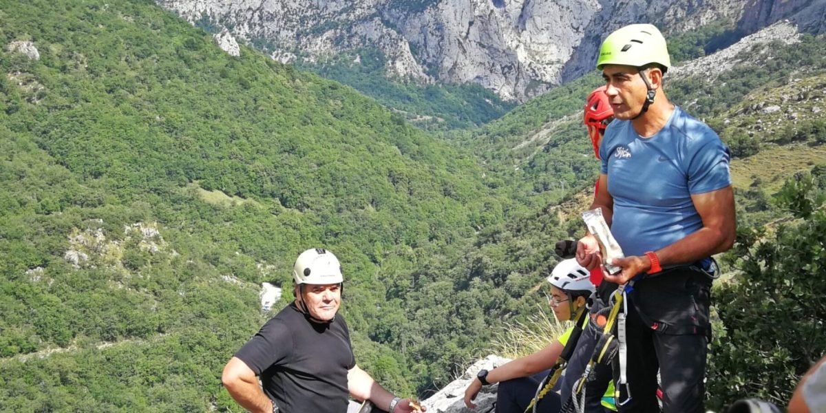 Vía ferrata de Valdeón guiada Vía ferrata de Valdeón guiada