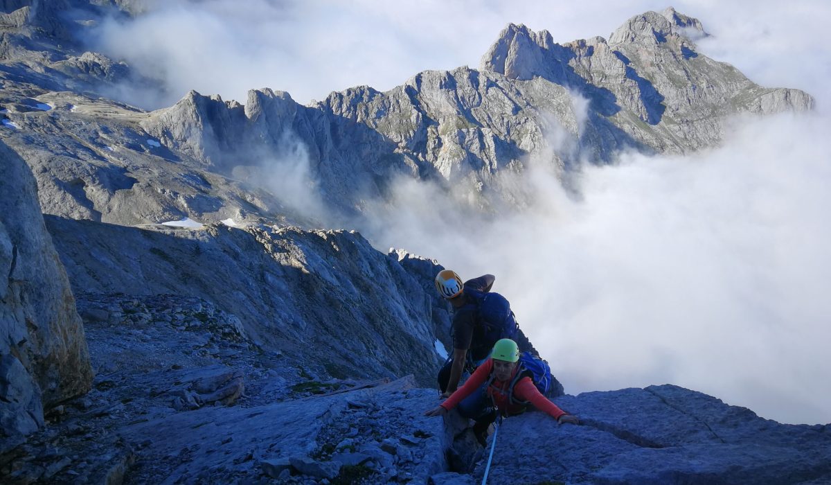 escalada guia picos de europa